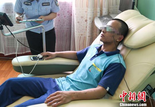 山西省戒毒管理局下屬共有13個戒毒場所和一個涉毒病殘所(山西省戒毒康復(fù)醫(yī)院)籌建處，其中省屬戒毒所9個，市屬戒毒所4個?！⊥踅ㄜ?攝