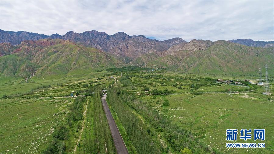 （壯麗70年·奮斗新時代——共和國發(fā)展成就巡禮·圖文互動）（9）生態(tài)美、百姓富——品讀嶄新“寧夏畫卷”