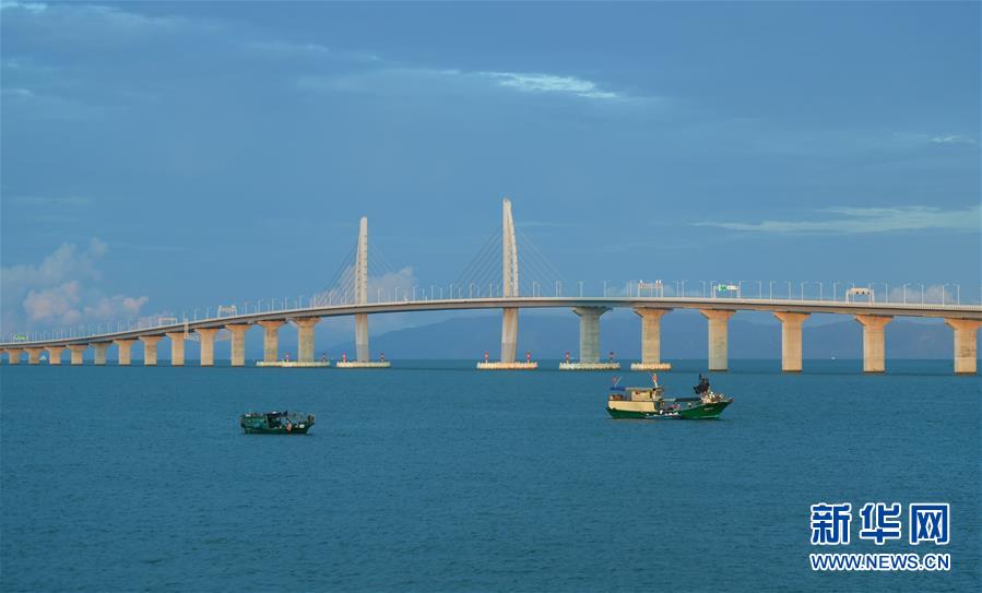 （新華全媒頭條·圖文互動(dòng)）（9）偉大旗幟引領(lǐng)歷史巨變——習(xí)近平新時(shí)代中國特色社會(huì)主義思想指引“十三五”經(jīng)濟(jì)社會(huì)發(fā)展述評