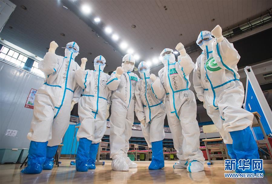 （新華全媒頭條·圖文互動(dòng)）（16）偉大旗幟引領(lǐng)歷史巨變——習(xí)近平新時(shí)代中國特色社會(huì)主義思想指引“十三五”經(jīng)濟(jì)社會(huì)發(fā)展述評