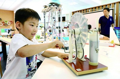 激勵創(chuàng)新，樹立“強國有我”鴻鵠志